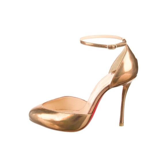 ❤️Christian Louboutin Leather Pumps❤️ - Picture 1 of 5